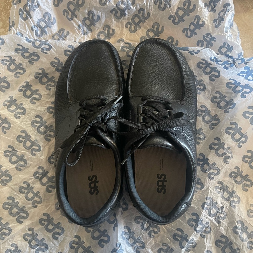 SAS Men's Classic Black Oxfords